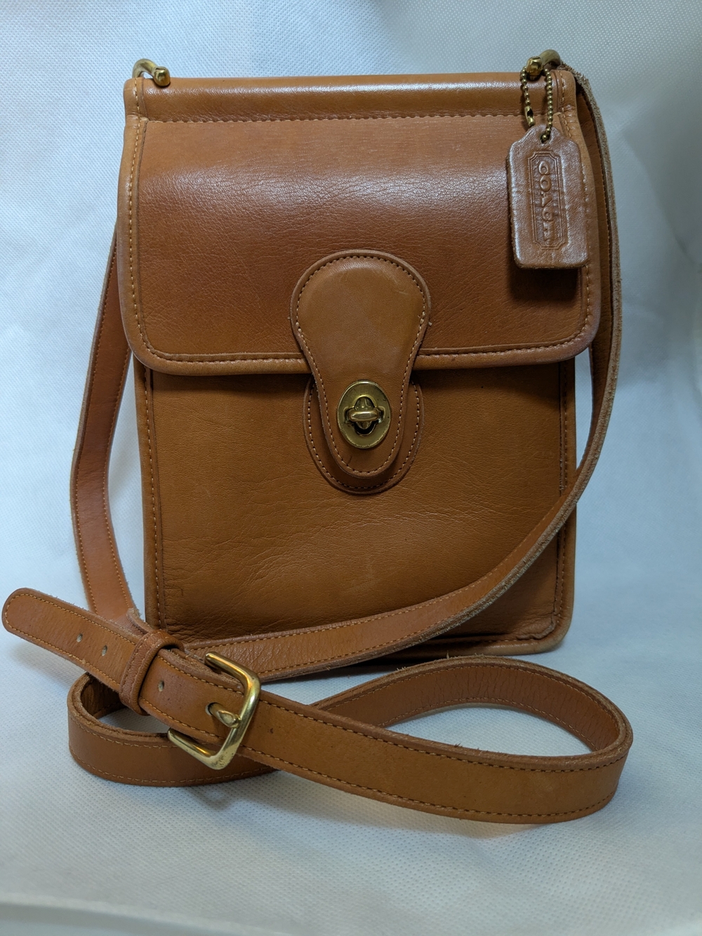 Coach Murphy Tan Leather Turnlock Crossbody Bag